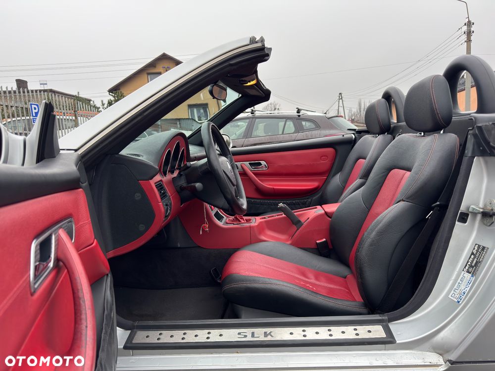 Mercedes-Benz SLK - 15