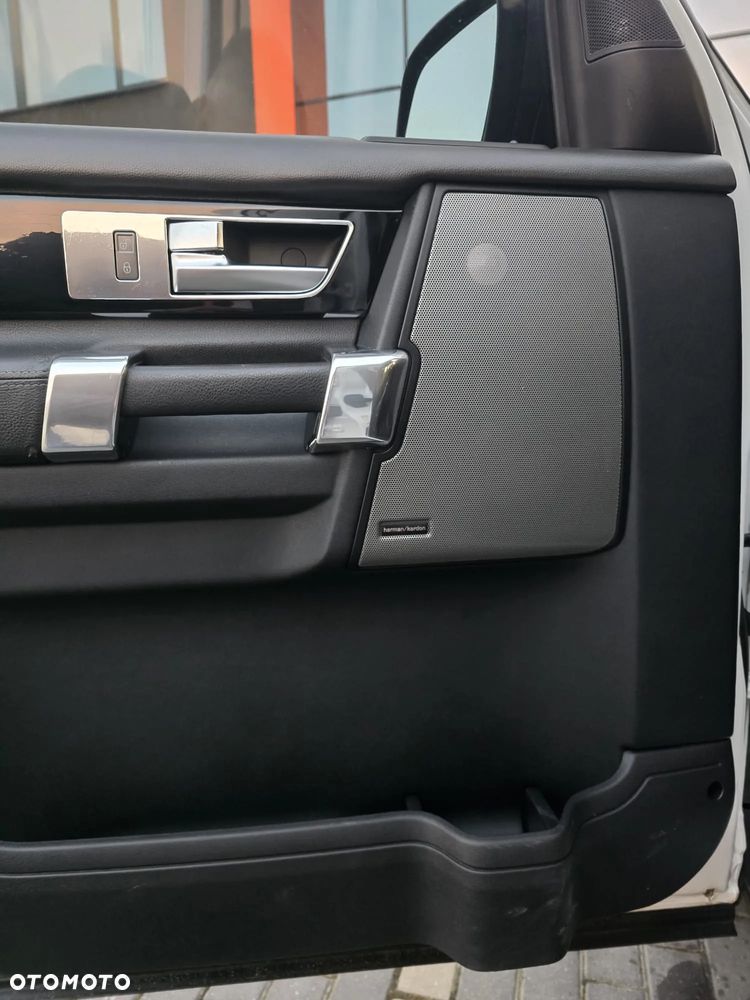 Land Rover Discovery 5.0 V8 SE - 12