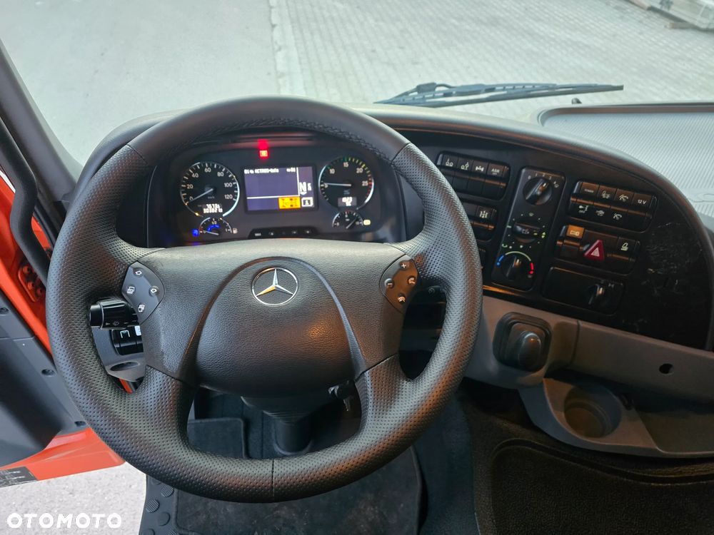 Mercedes-Benz Asenizacyjny/Szambiarka/wuko/Podnoszona skrętna oś - 31