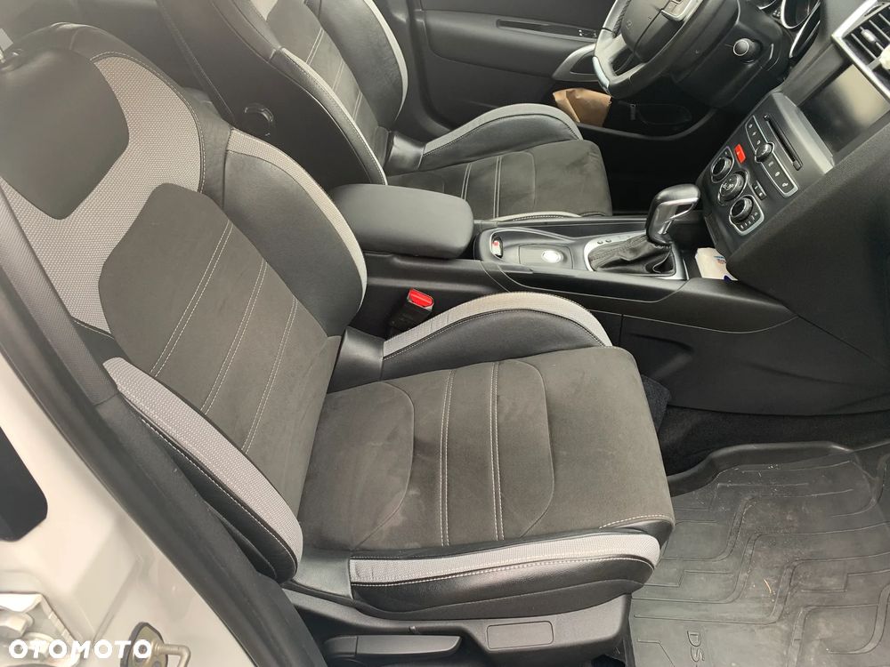 DS Automobiles DS 4 - 16