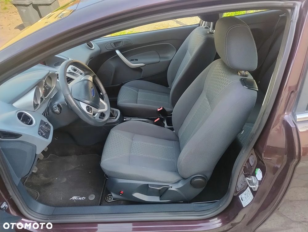 Ford Fiesta 1.25 Titanium - 9