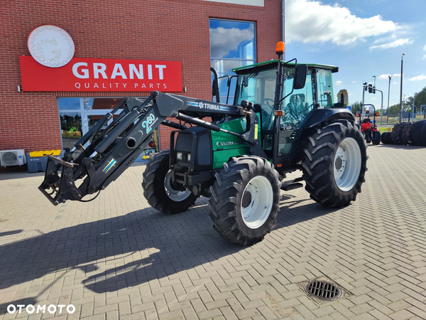 Valtra 700