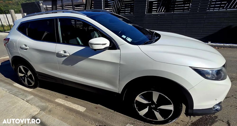 Nissan Qashqai 1.6 DCI N-Connecta - 9