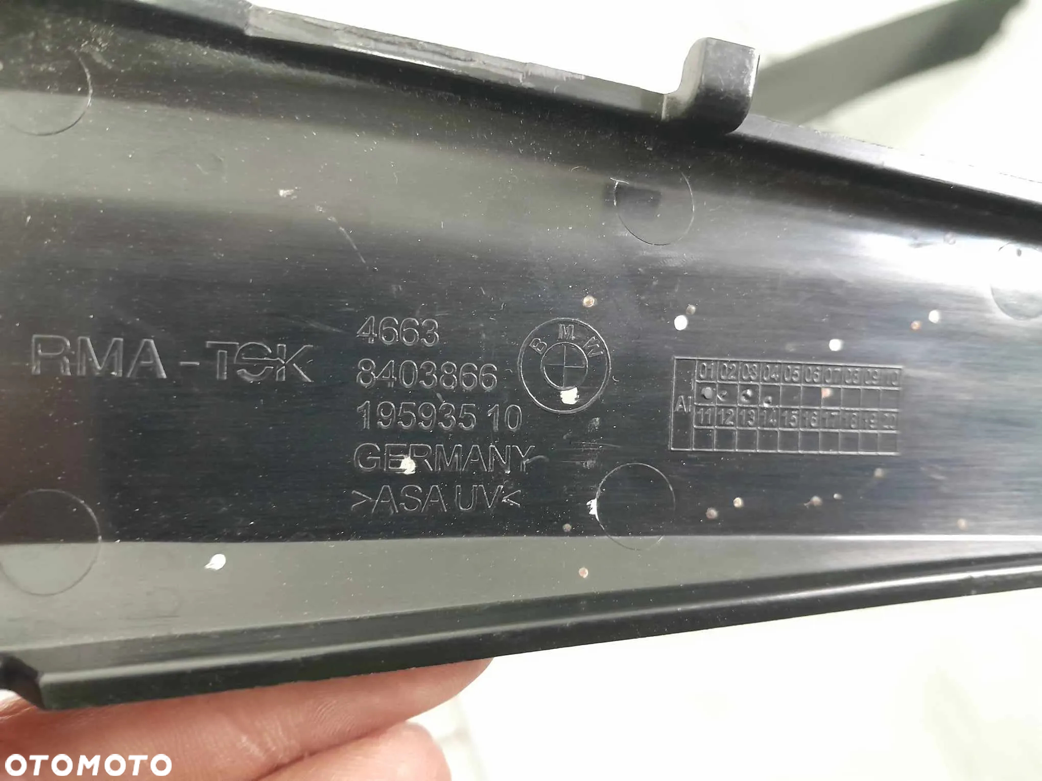 OWIEWKA OSŁONA PRAWA LEWA BOCZNA WYPEŁNIENIE BMW F900 XR K84 - 3