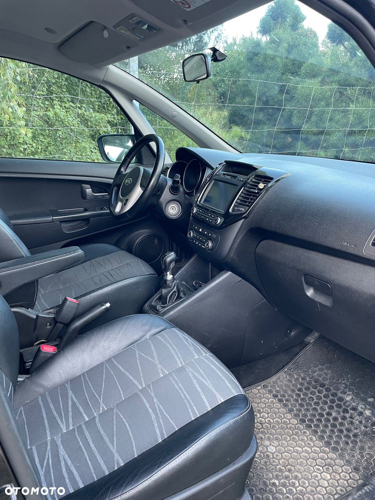 Kia Venga 1.6 CRDi L - 13