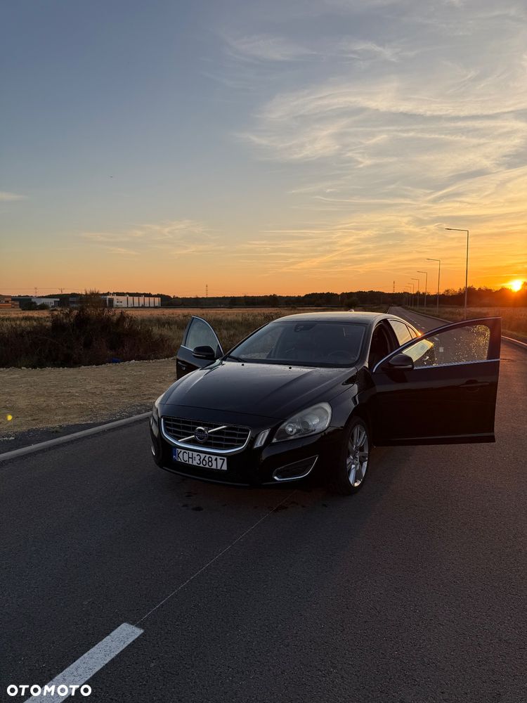 Volvo S60 D5 AWD Kinetic - 5