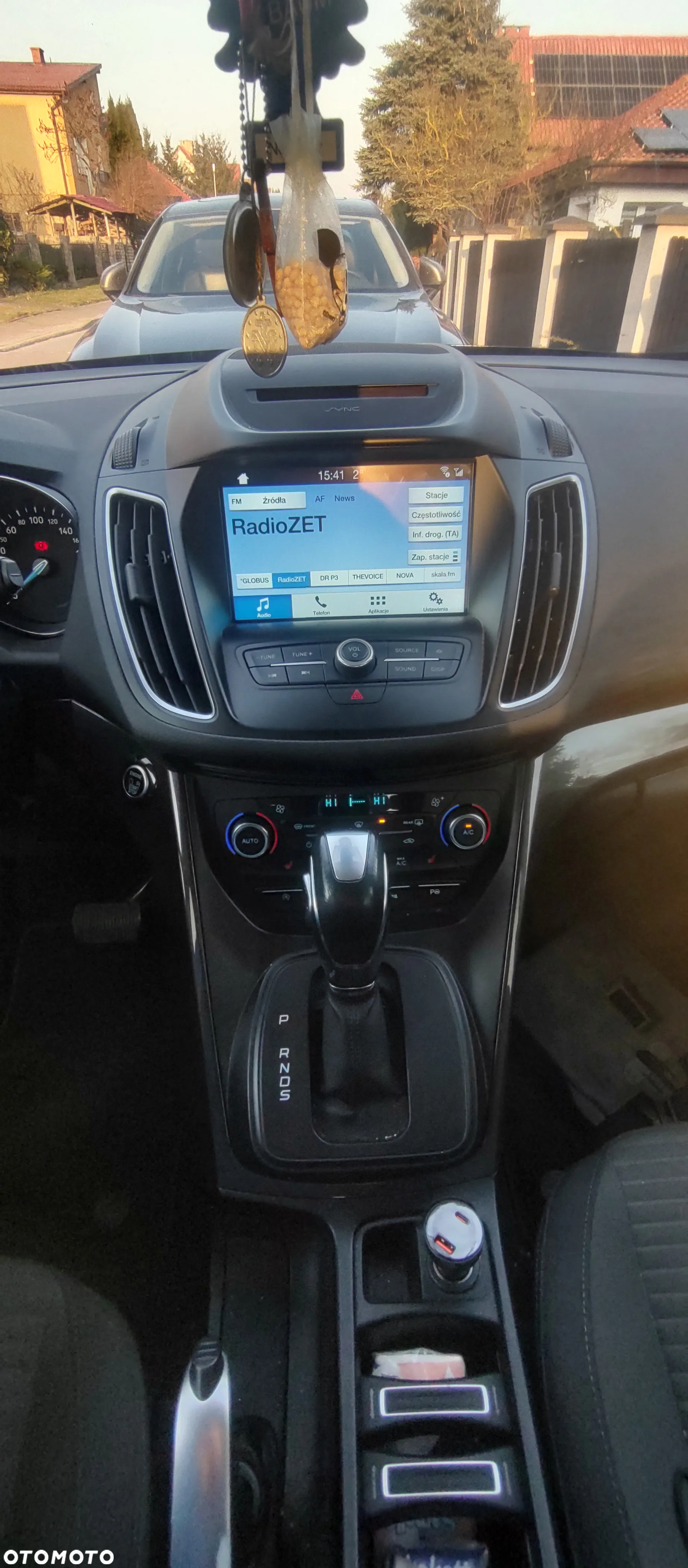 Ford Grand C-MAX - 12