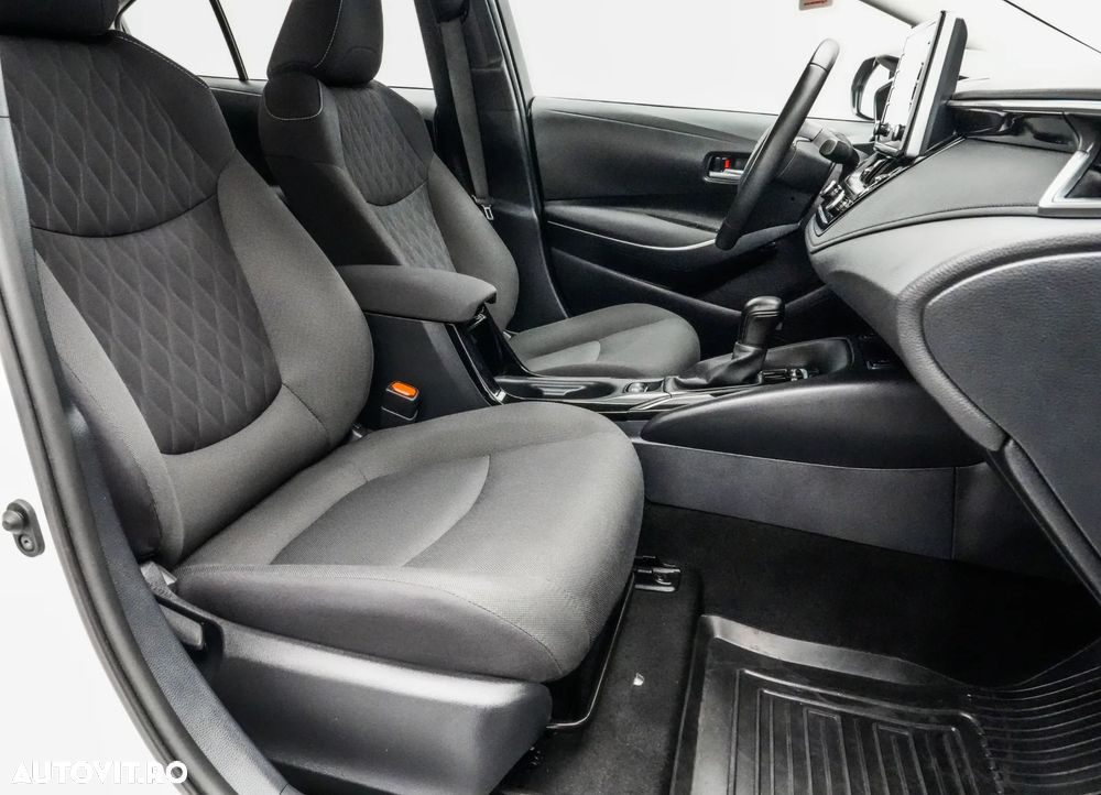 Toyota Corolla 1.8 HSD Dynamic - 15