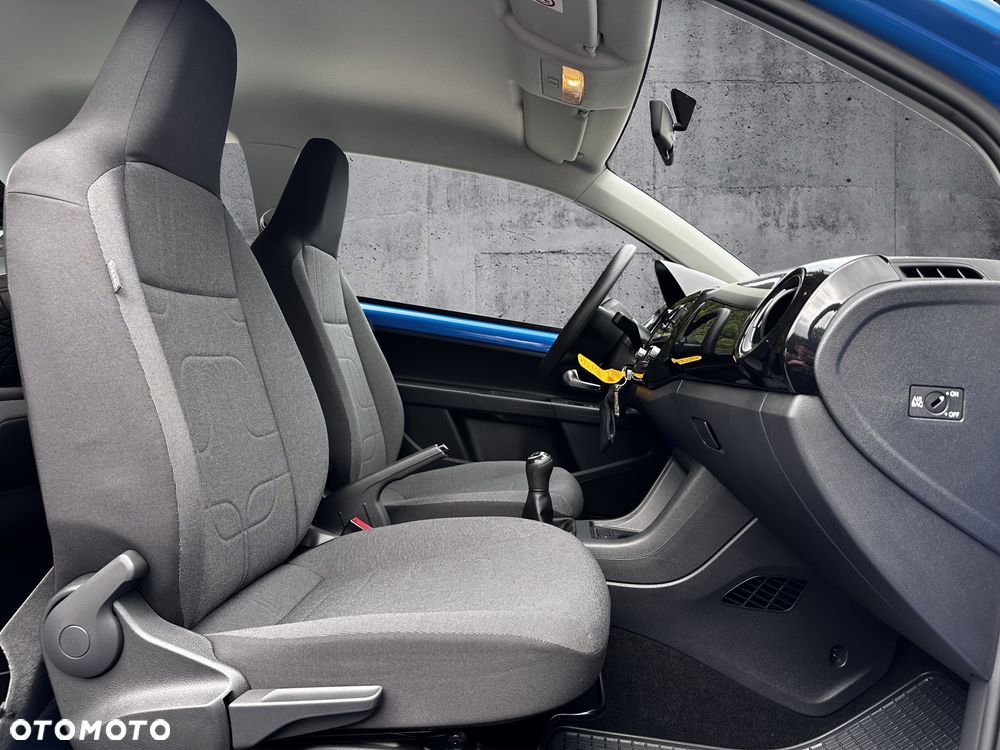 Volkswagen up! BlueMotion Technology move - 8