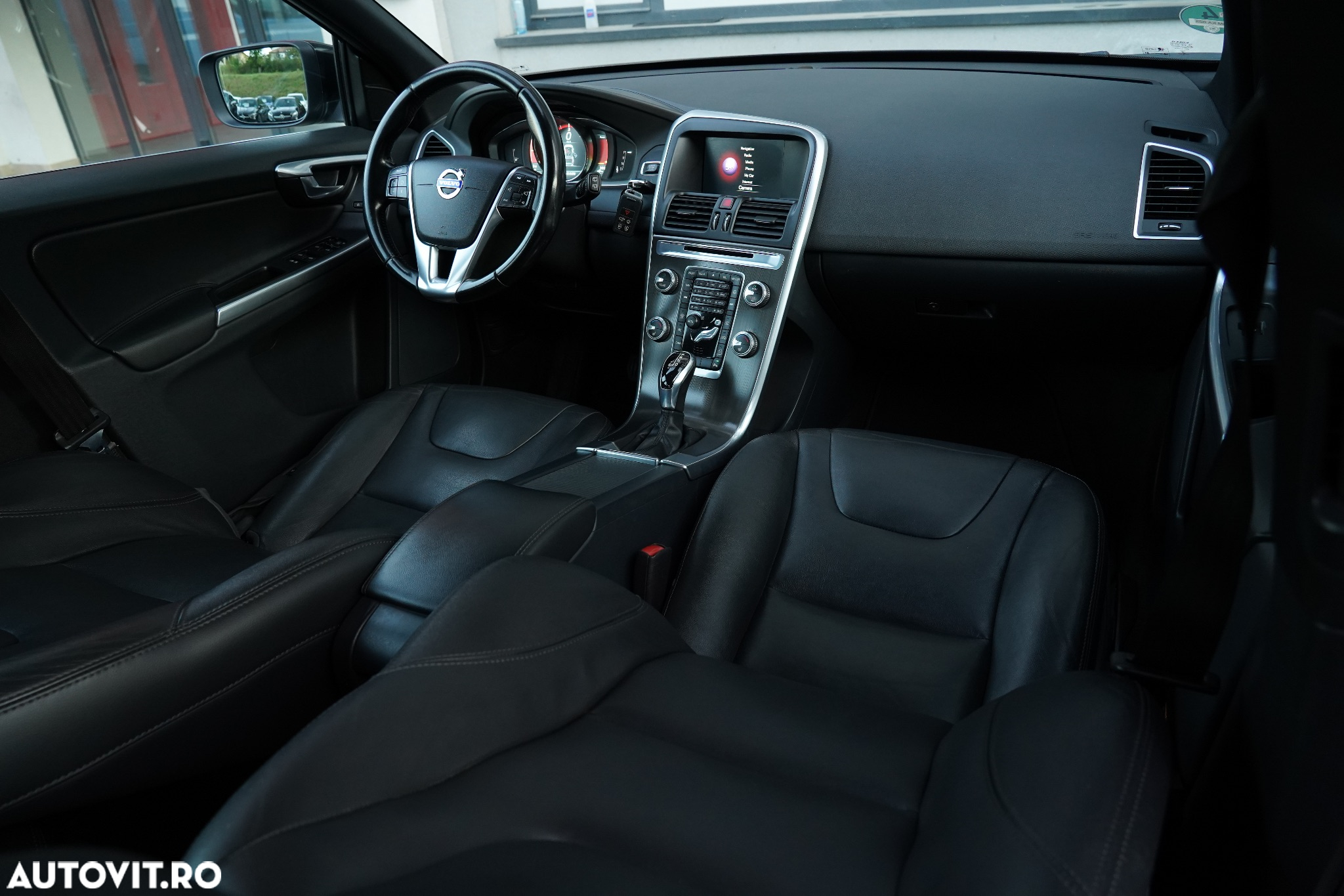 Volvo XC 60 D5 AWD Aut. Summum - 12