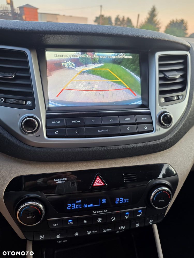 Hyundai Tucson 2.0 CRDI Premium 4WD - 11