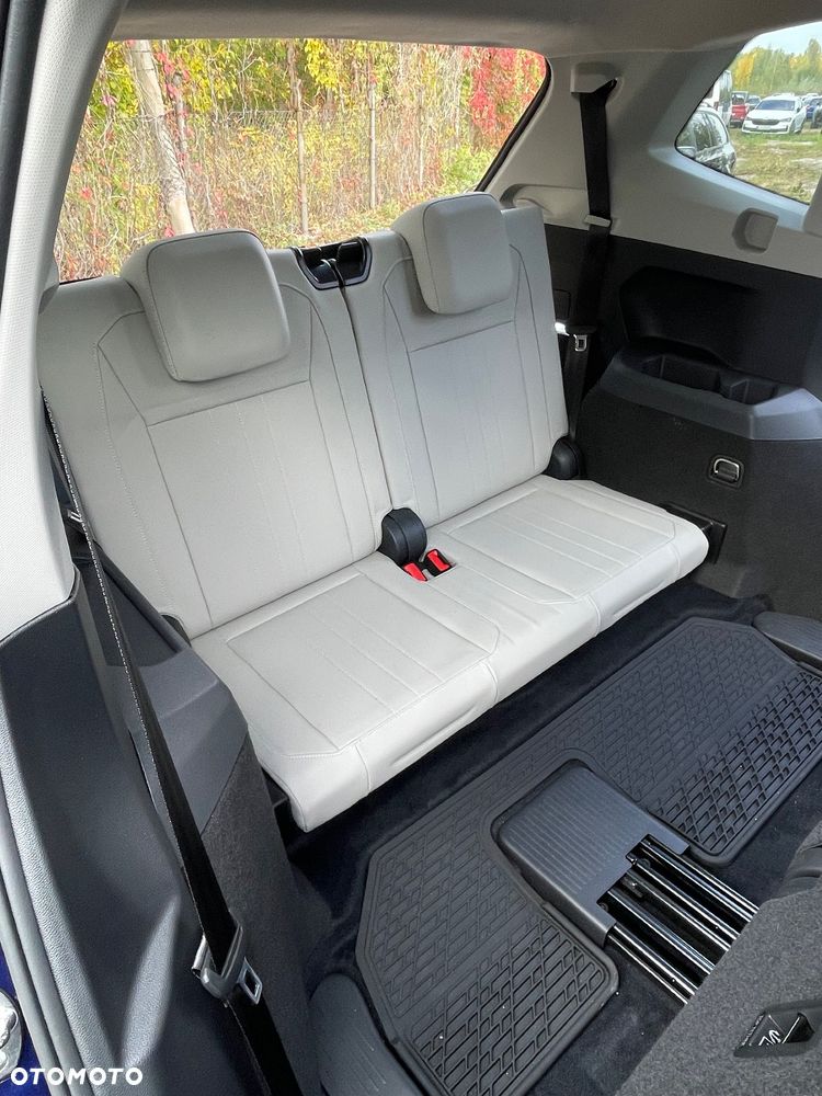 Volkswagen Tiguan - 22
