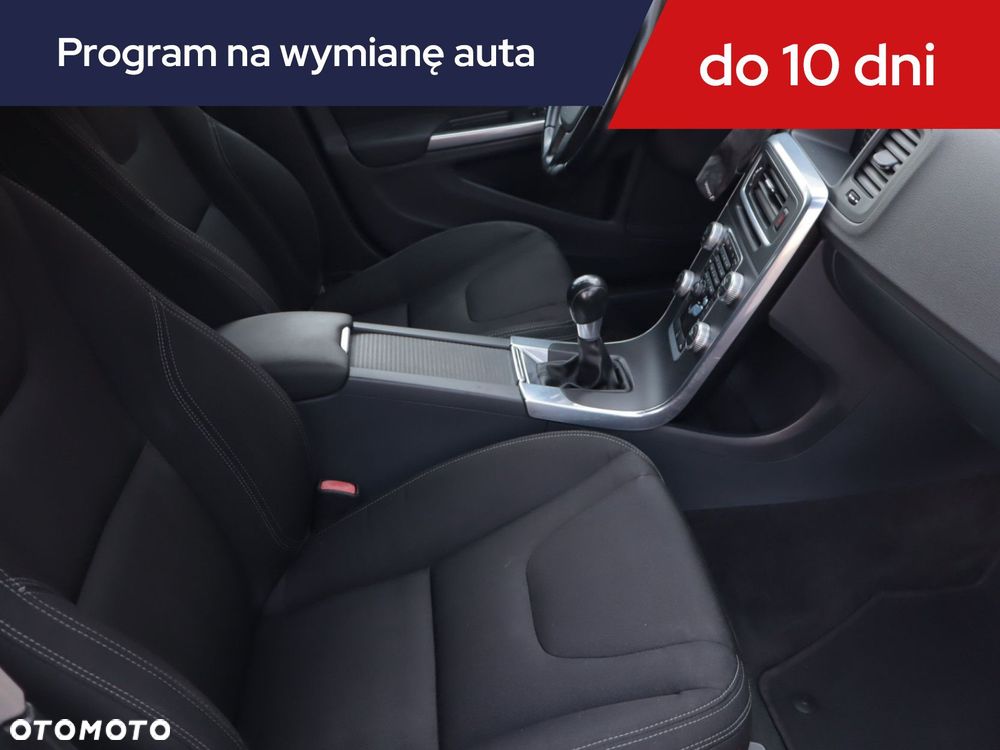 Volvo V60 - 11