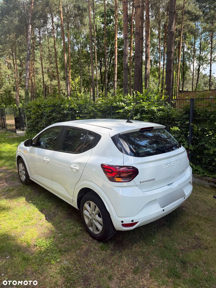 Dacia Sandero - 5