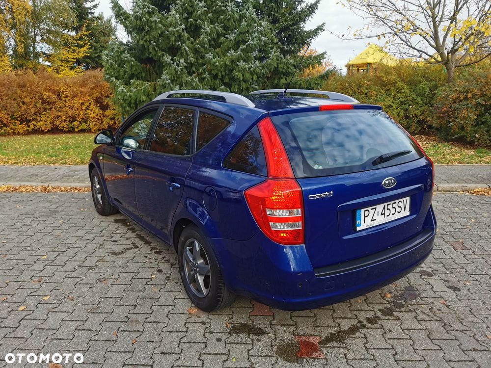Kia Ceed 1.6 Comfort - 2