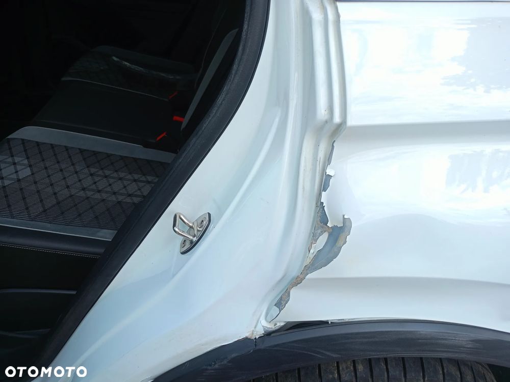 Volkswagen Tiguan 2.0 TDI R-Line DSG - 8