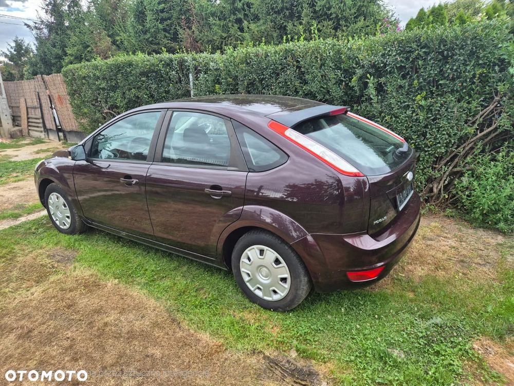 Ford Focus - 11