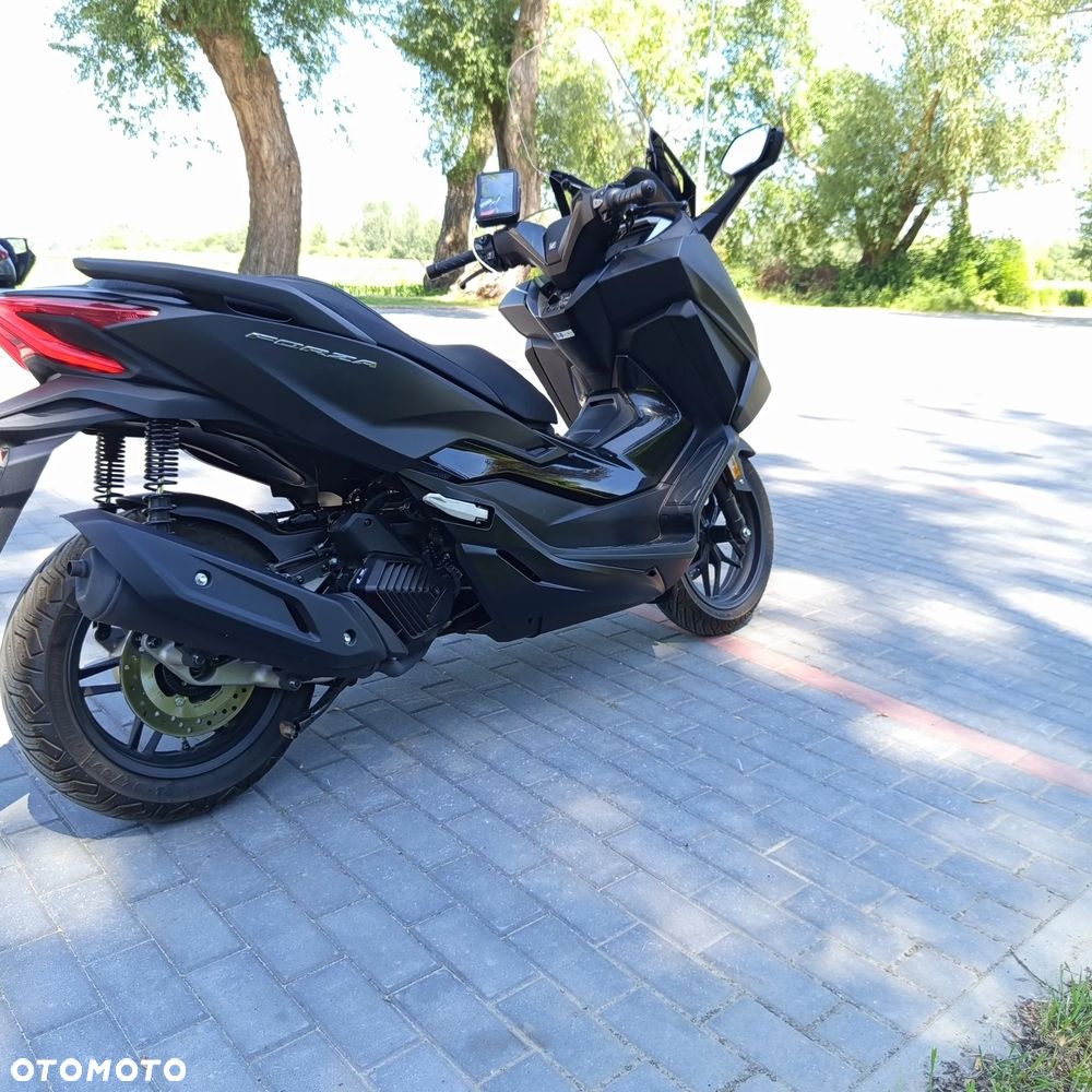 Honda NSS - 8