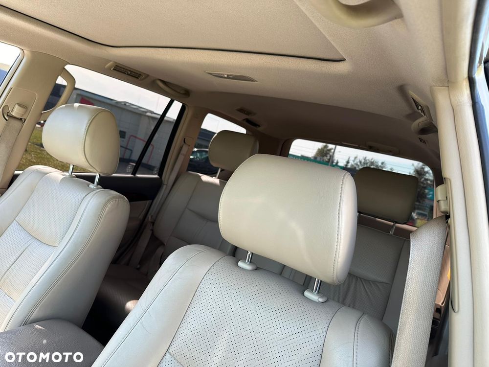 Toyota Land Cruiser 3.0 D Luna Comfort - 5