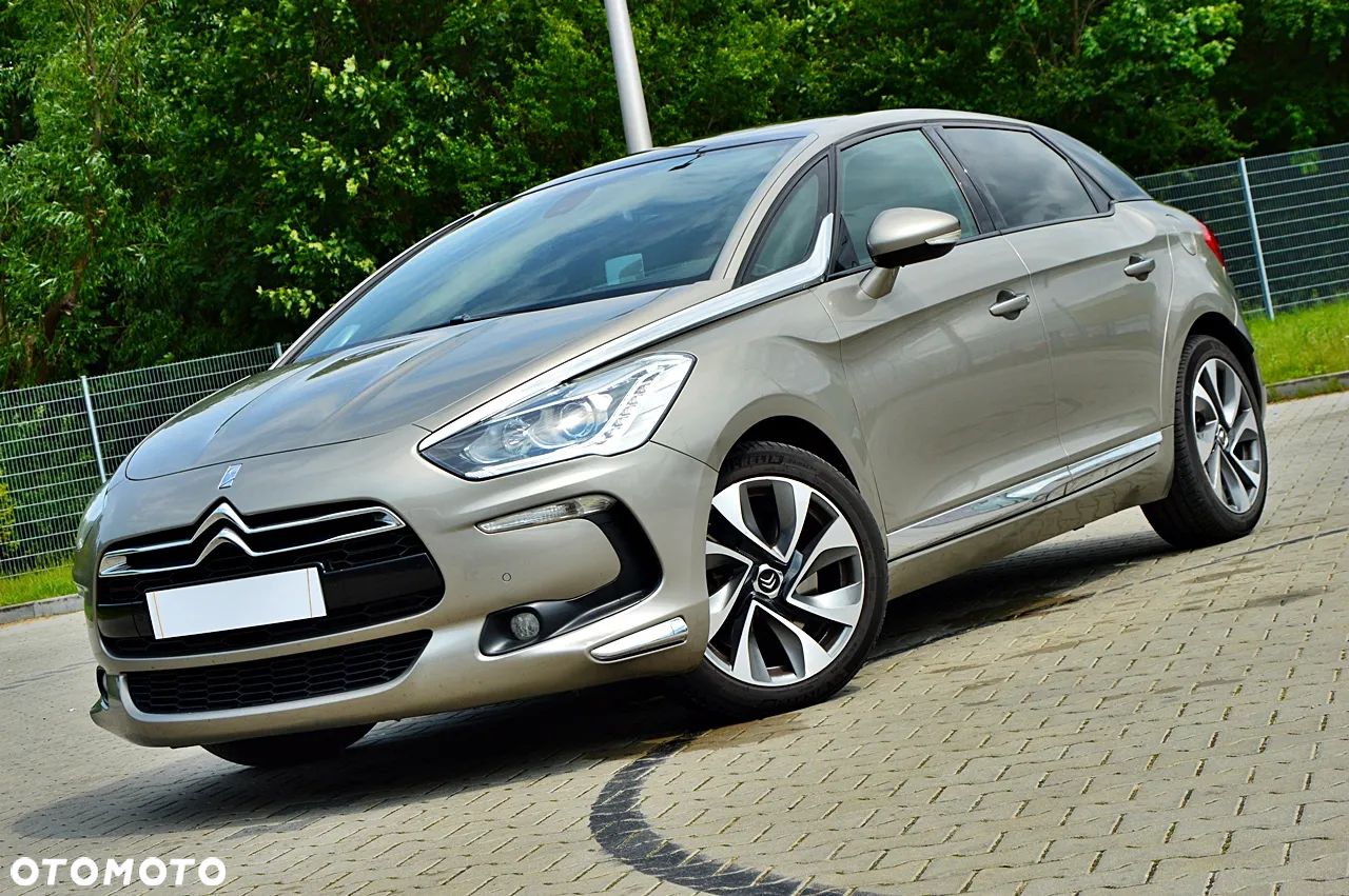 Citroën DS5 2.0 HDi Pure Pearl - 1