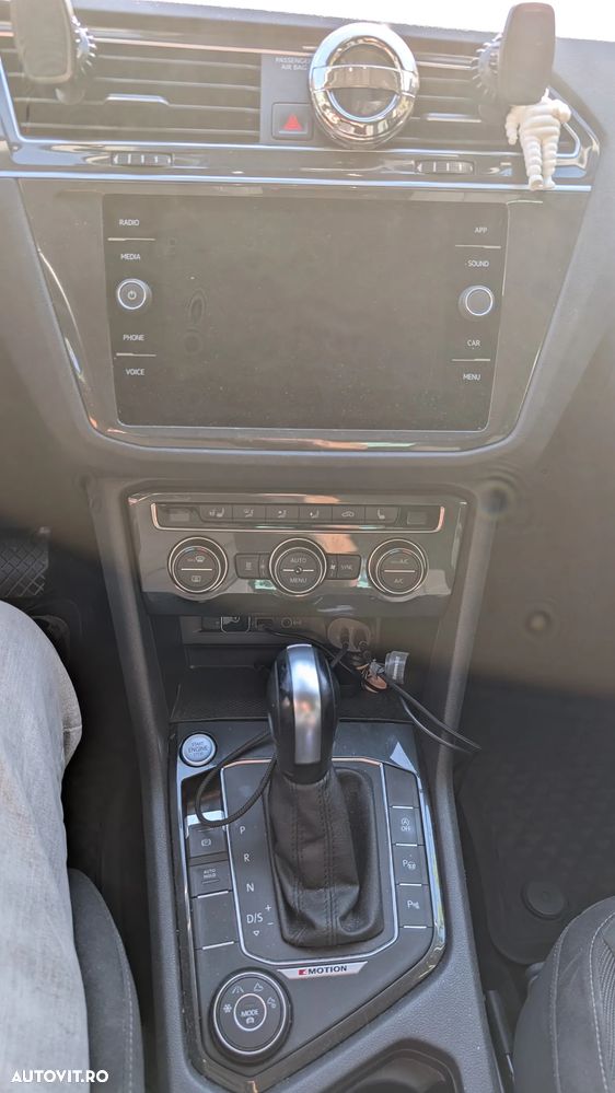 Volkswagen Tiguan 2.0 TDI 4Mot DSG Highline - 7