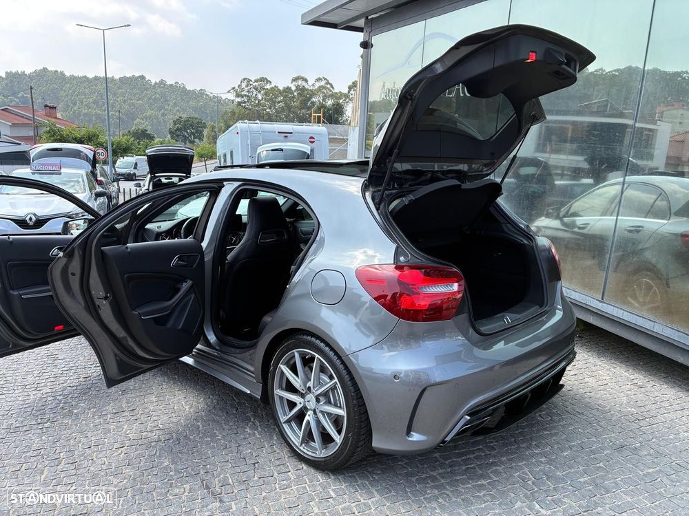 Mercedes-Benz A 45 AMG 4-Matic - 13