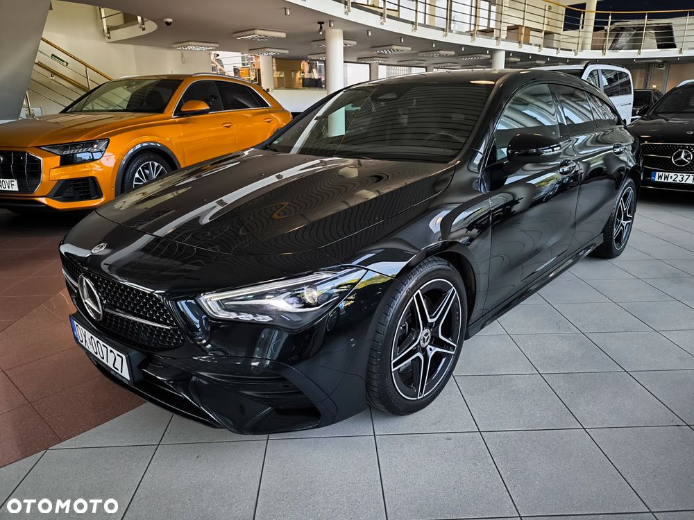 Mercedes-Benz CLA 200 AMG Line 7G-DCT - 2