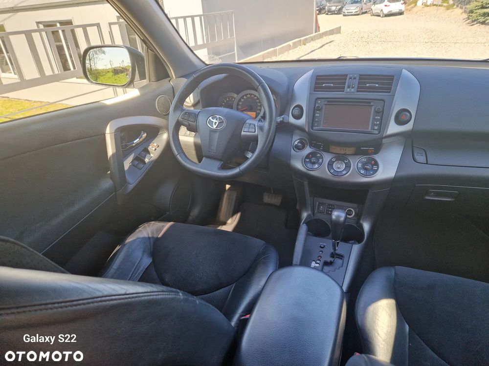 Toyota RAV4 2.0 VVT-i Prestige NAVI MS - 15