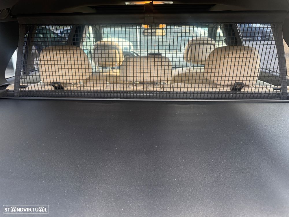 Mercedes-Benz C 220 Station CDI DPF BlueEFFICIENCY Avantgarde - 25