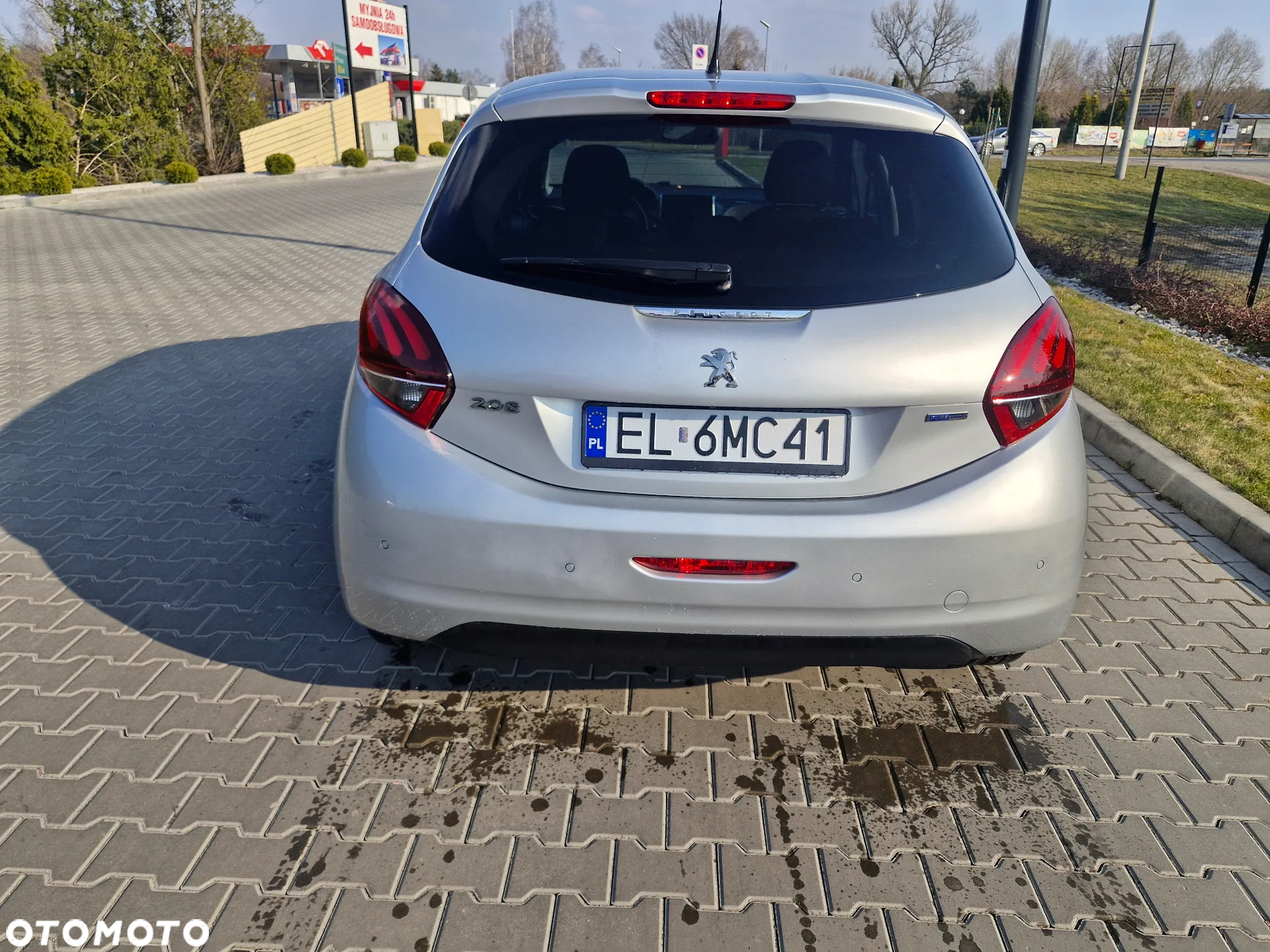 Peugeot 208 1.2 PureTech Style - 3