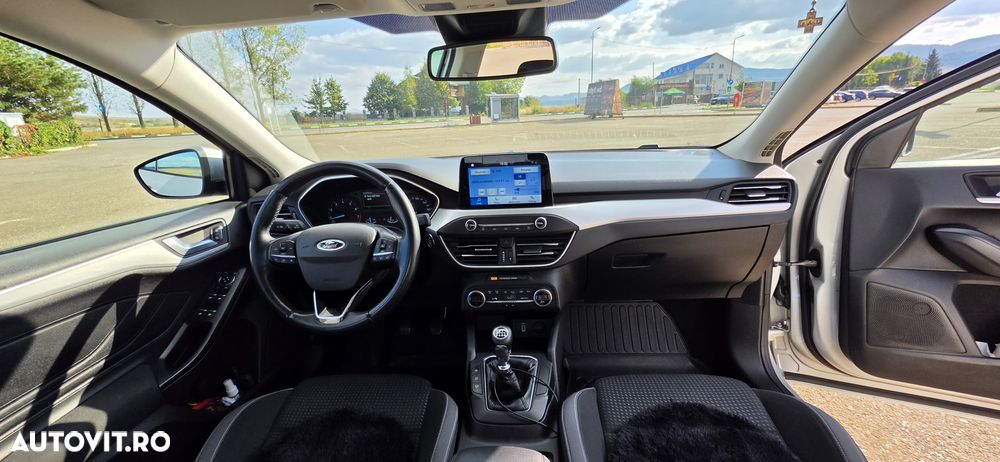 Ford Focus - 15
