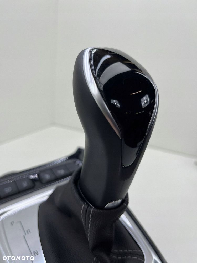 OPEL CROSSLAND X GAŁKA LEWAREK ZMIANY BIEGÓW EUROPA 119172377 - 2