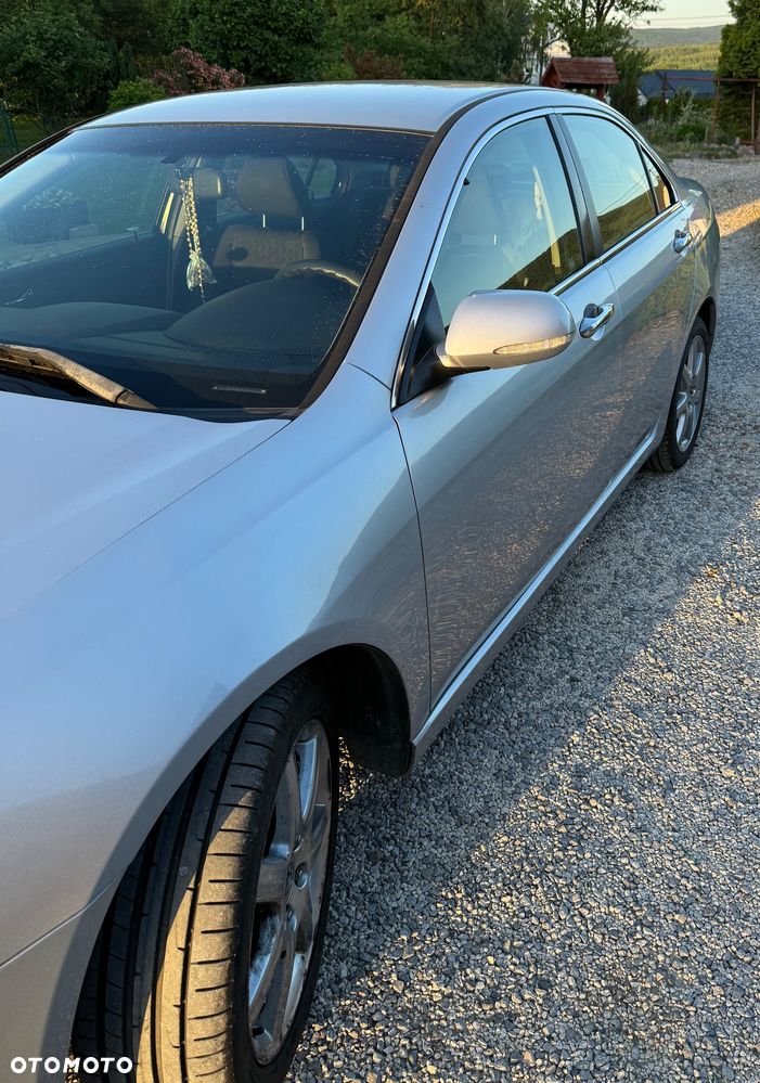 Honda Accord - 2