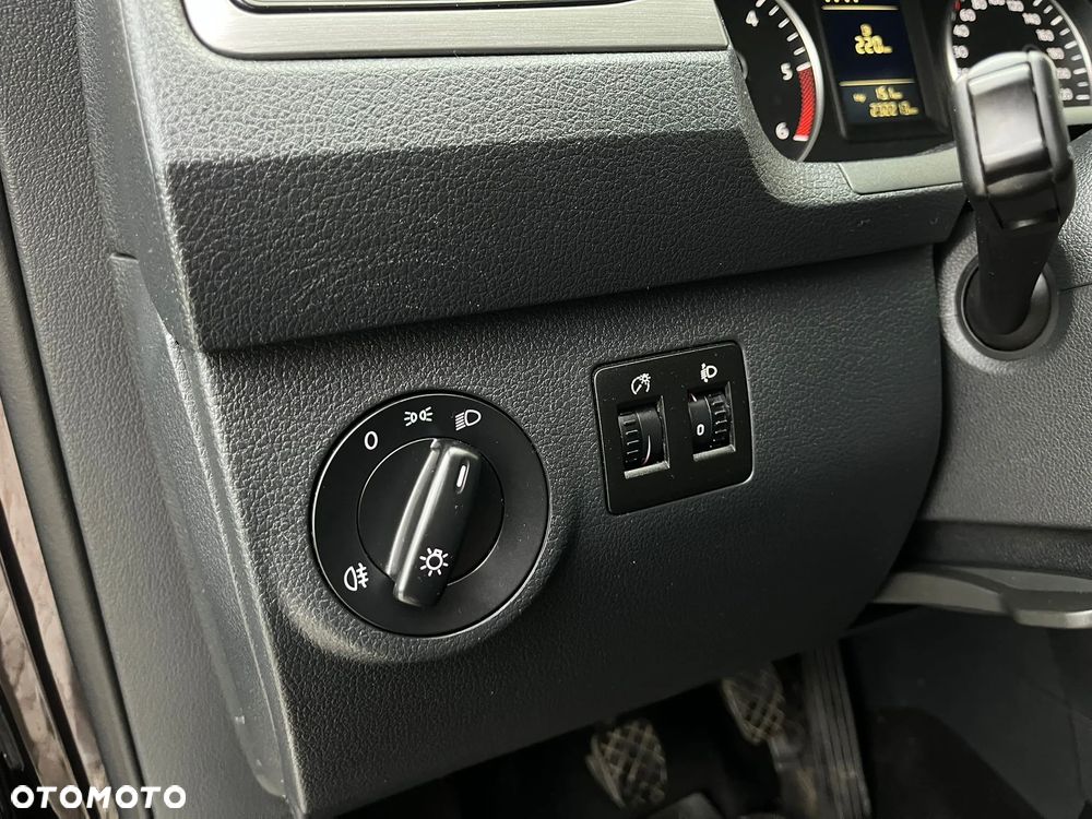 Volkswagen Caddy Maxi 2.0 TDI - 23