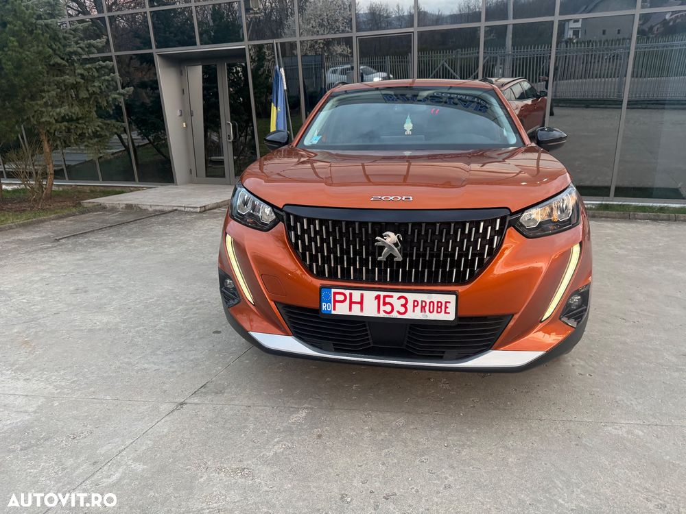 Peugeot 2008 PureTech 130 EAT8 Allure Pack - 2