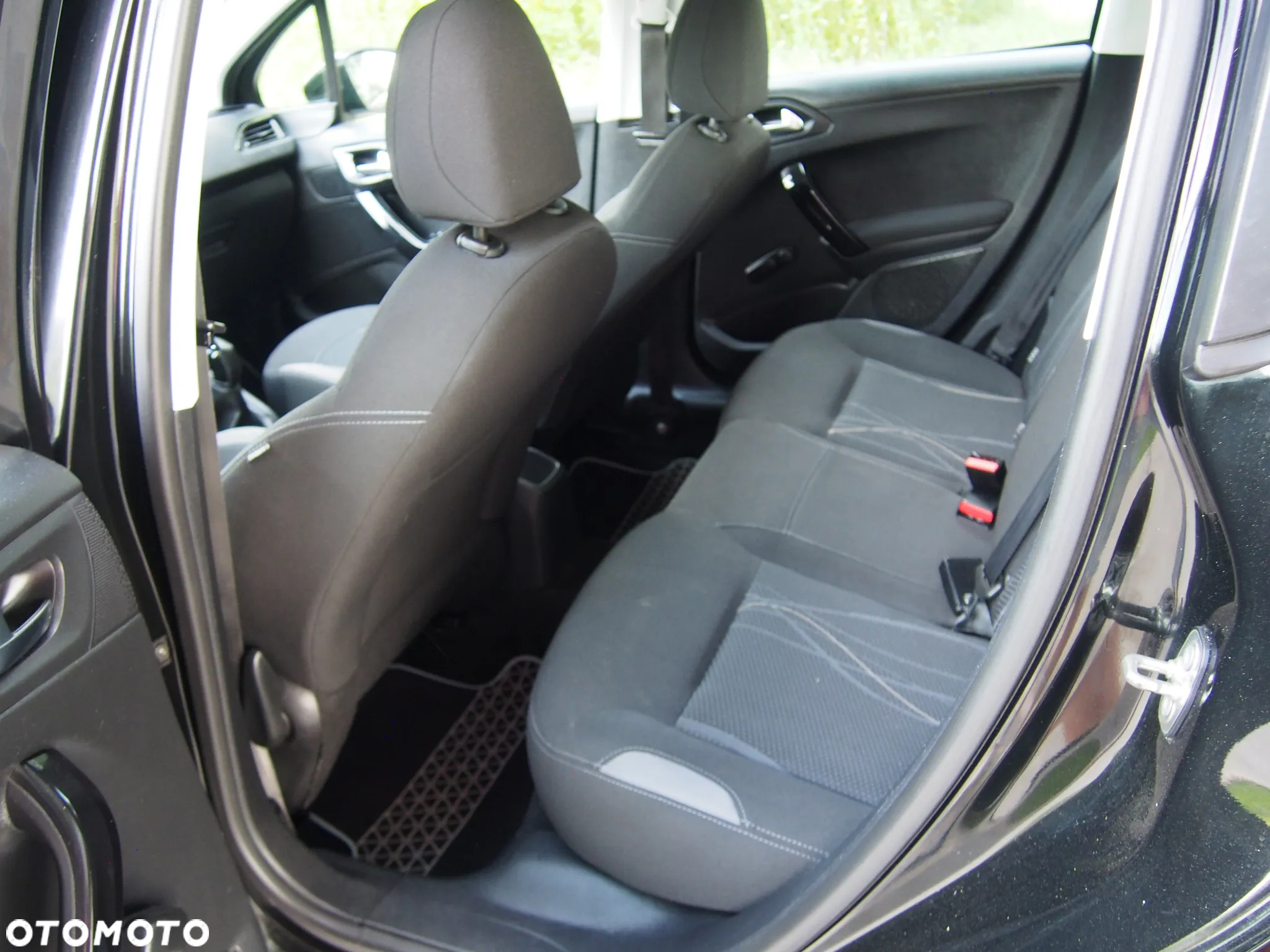 Peugeot 208 1.2 VTi Active Pack - 27