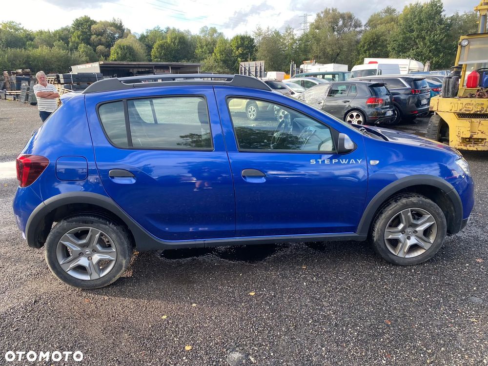 Dacia Sandero Stepway Blue dCi 95 Prestige - 9