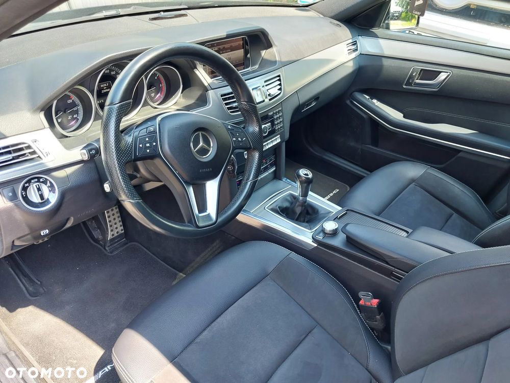 Mercedes-Benz Klasa E 250 CDI Avantgarde - 14