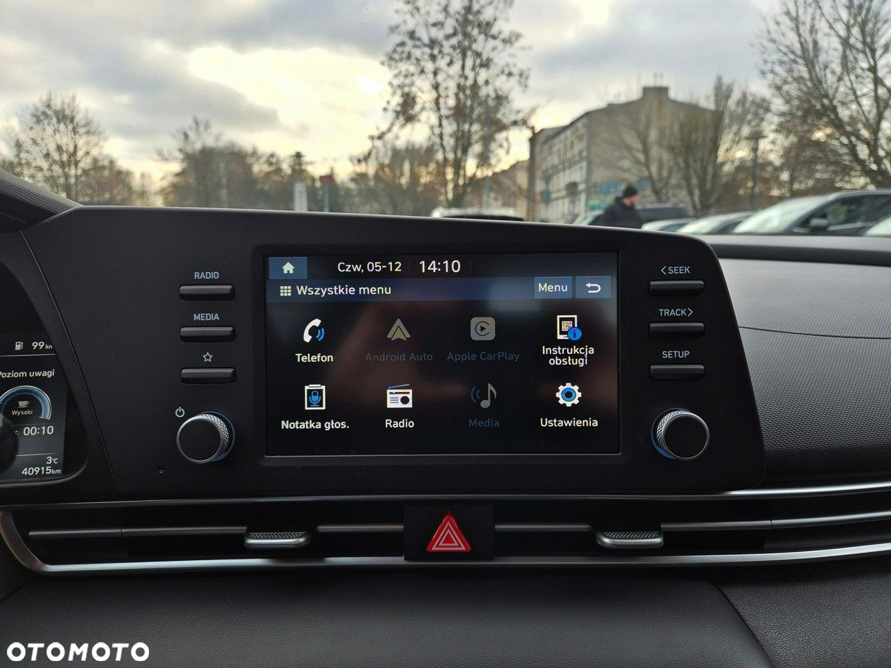 Hyundai Elantra - 27