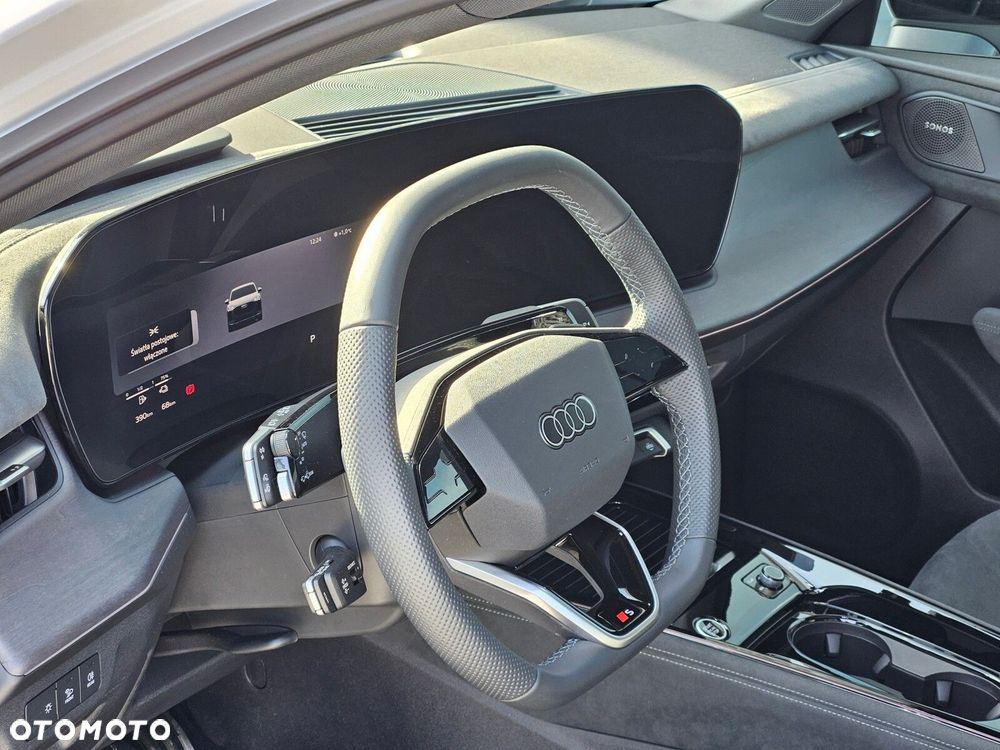 Audi Q3 Sportback - 15