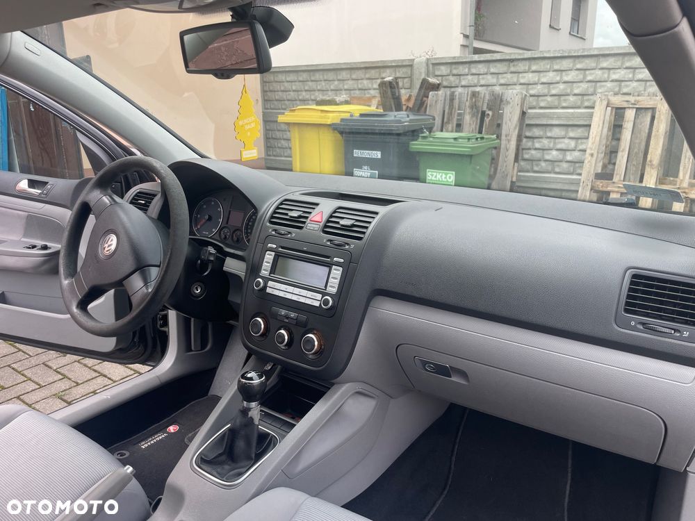Volkswagen Golf 1.9 TDI Comfortline - 8