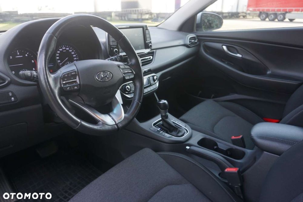 Hyundai i30 - 10