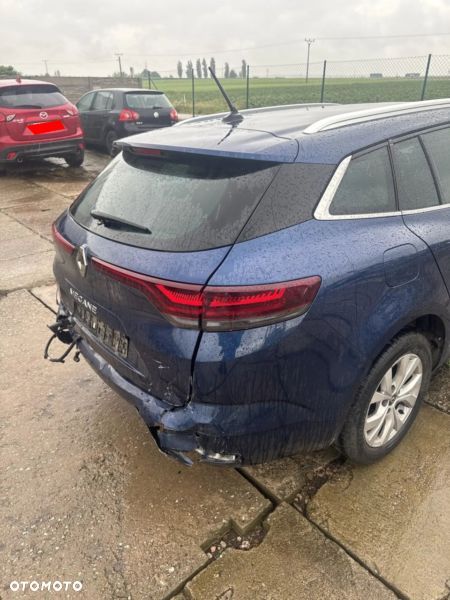 Renault Megane ENERGY TCe 140 EDC LIMITED - 5
