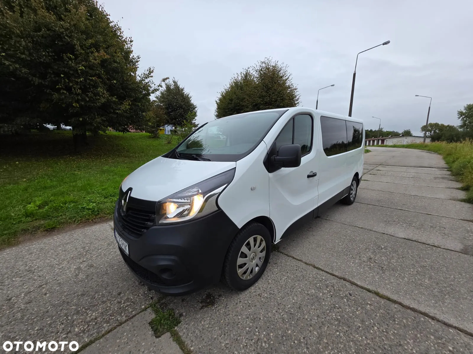 Renault Trafic - 2