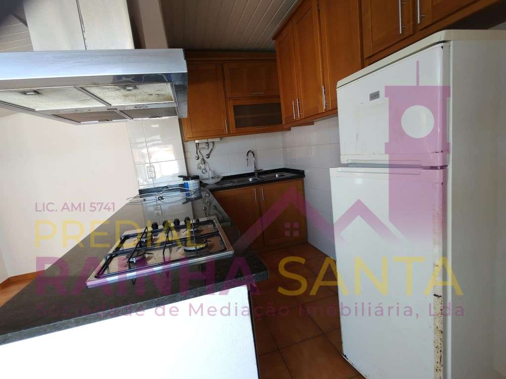 Apartamento T3 com terraço e lavandaria no Bairro Norton de Matos. - Grande imagem: 3/15