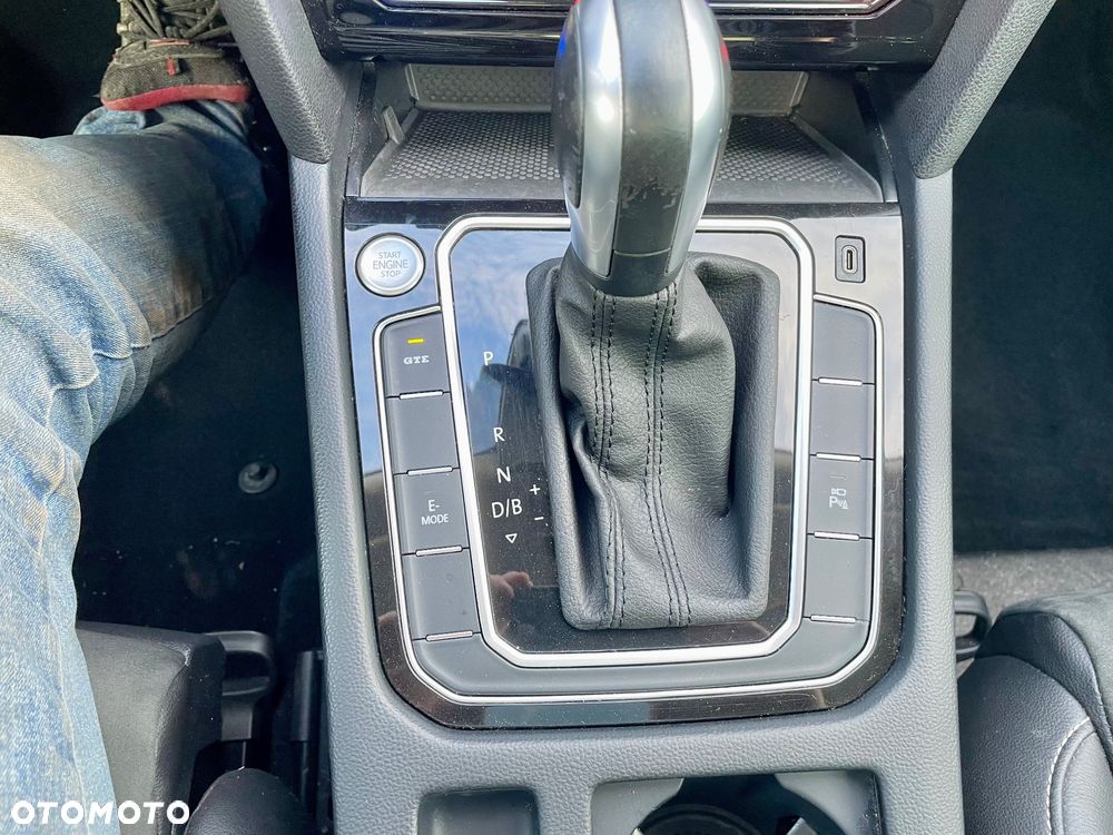 Volkswagen Passat 1.4 TSI DSG GTE - 14