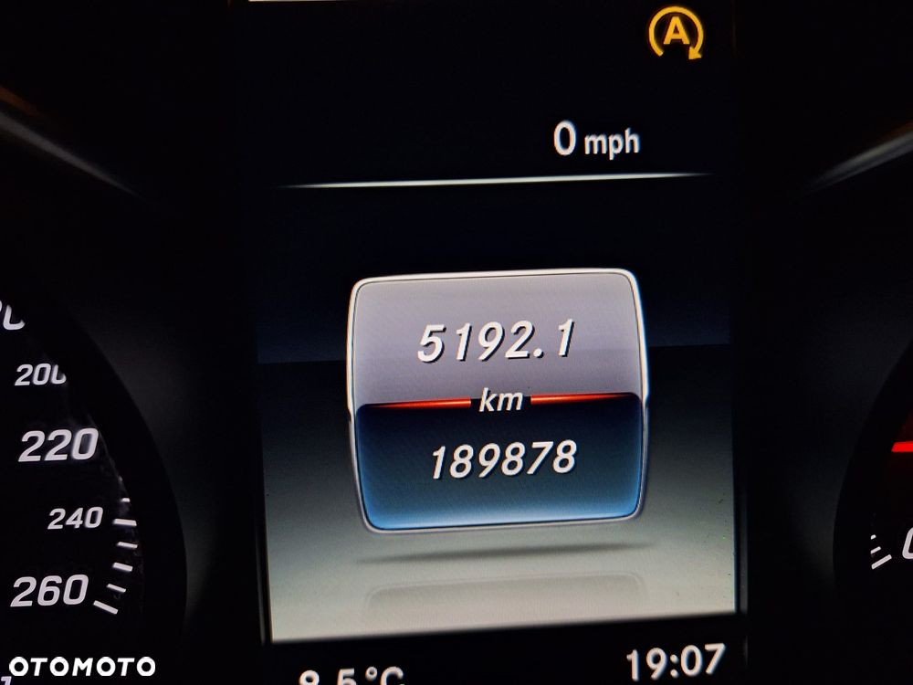 Mercedes-Benz Klasa C 180 Avantgarde - 16