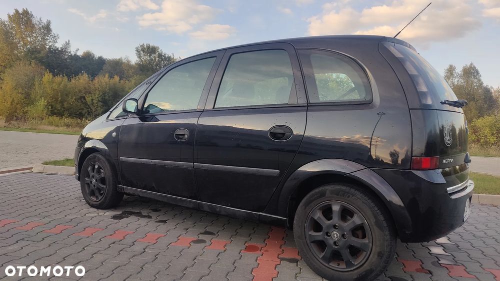 Opel Meriva - 10