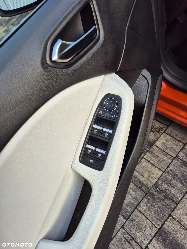 Renault Clio - 15