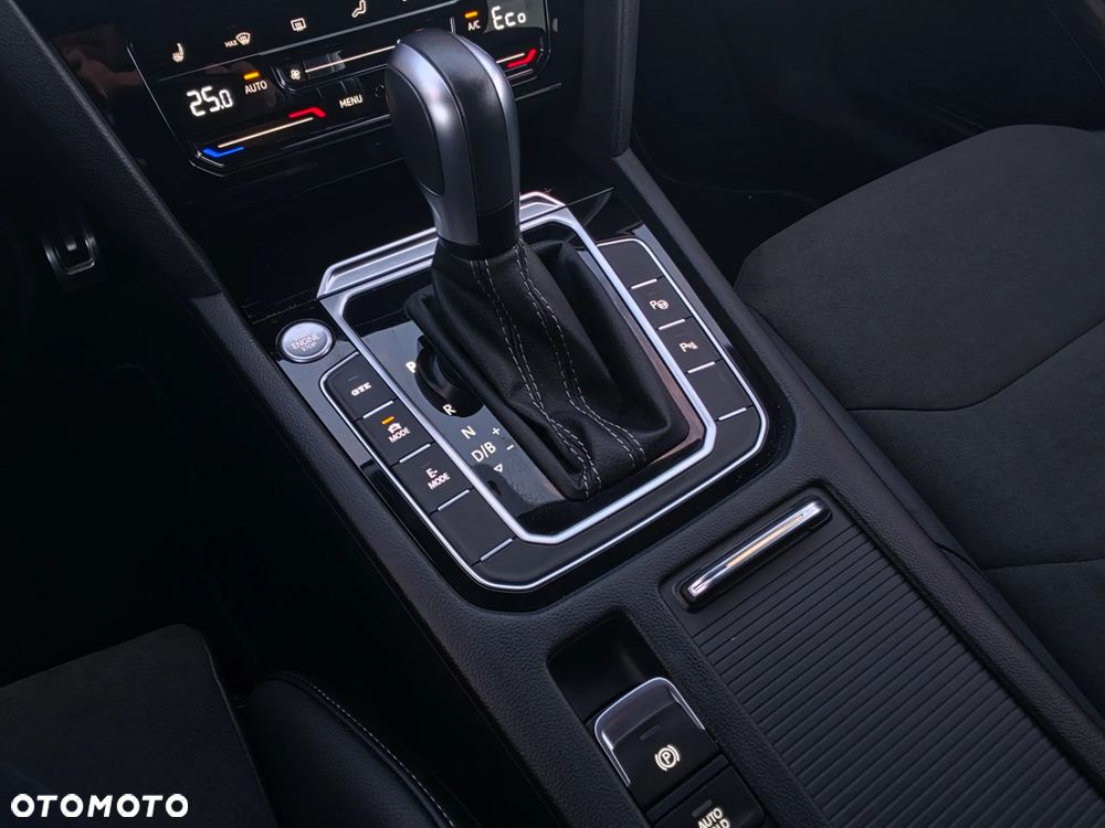 Volkswagen Arteon 1.4 TSI Plug-In Hybrid R-Line DSG - 22